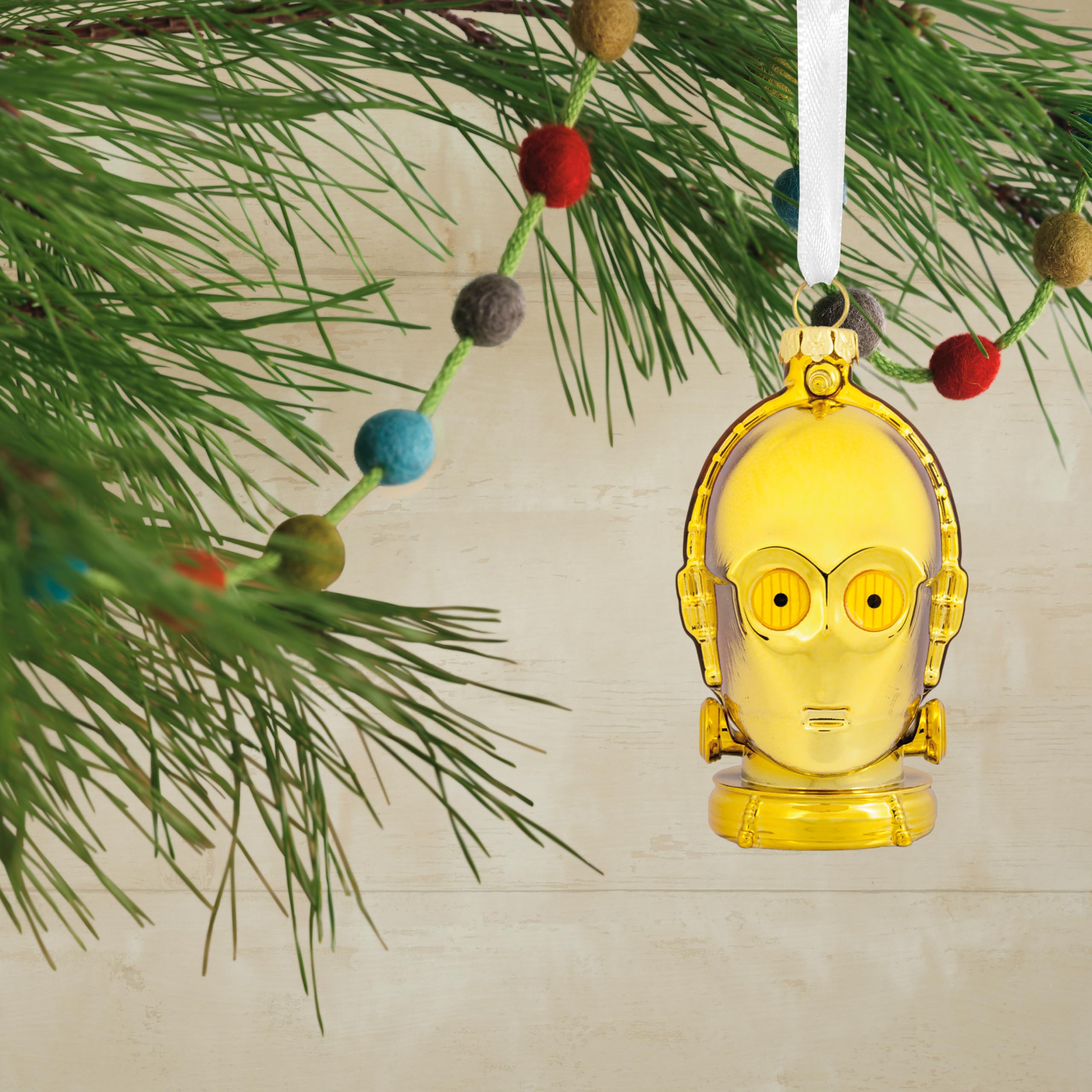 Amazon.com: Hallmark Star Wars C-3PO Helmet Blown Glass Christmas